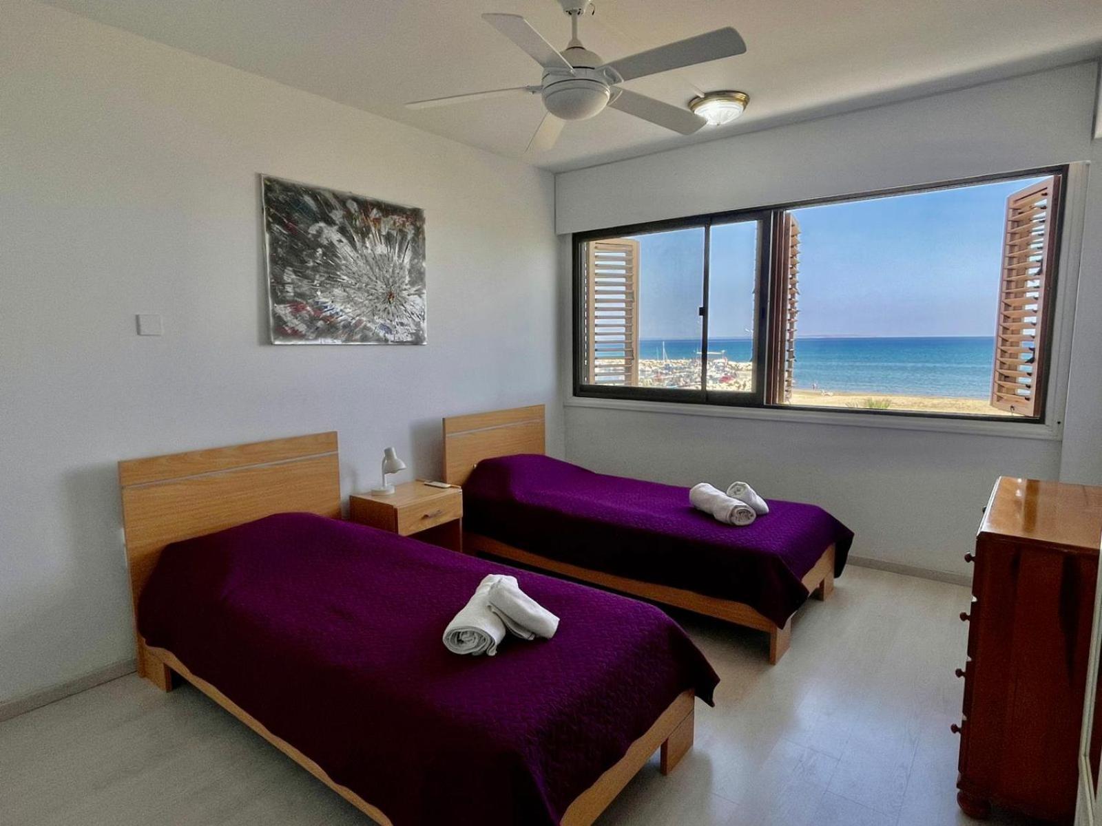 Sea View Suite In Makenzy Larnaca Extérieur photo