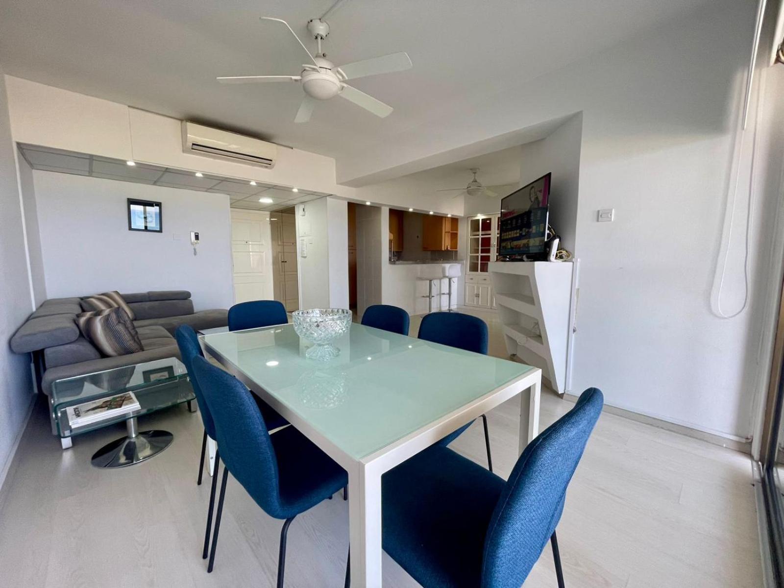 Sea View Suite In Makenzy Larnaca Extérieur photo